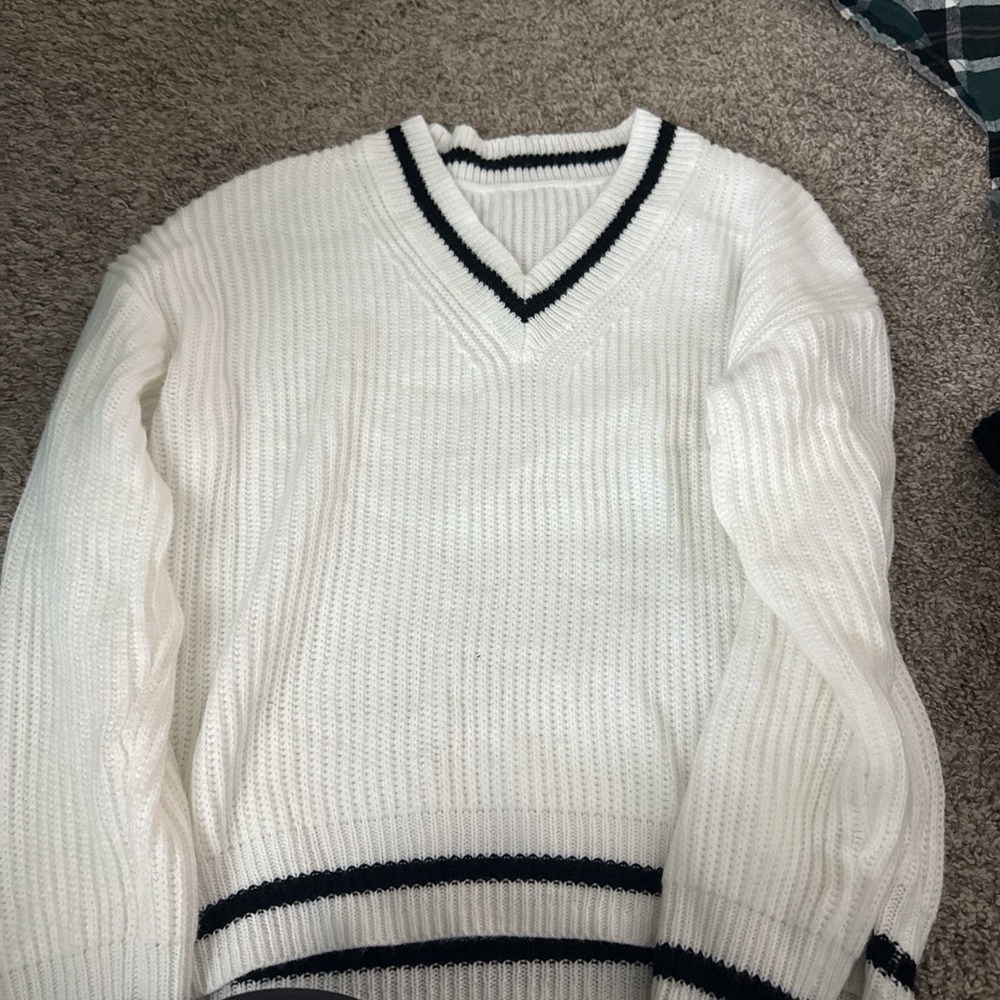SHEIN White V-Neck Sweater with Black Accents